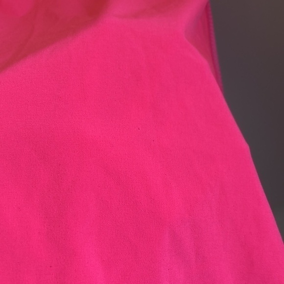 LULULEMON pink tank top - Picture 2 of 7